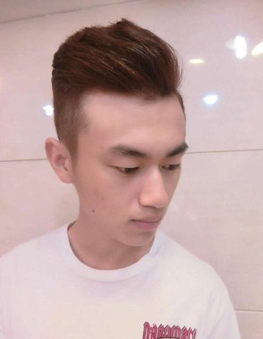 男生发型-男生烫发-好打理头型男生-韩版男女人30岁短波发型圆脸波发发型图片
