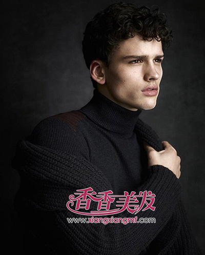 发型 男生烫发 男士小卷烫发发型图片 男生发