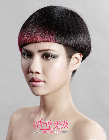 2015年最新蘑菇头型短发 短发蘑菇头图片