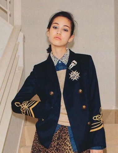 <em>五十岁大妈</em>圆脸适合的<em>发型图片</em> 大脸中年女士