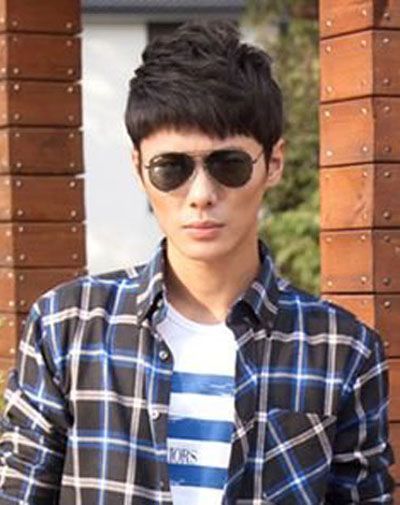 长方形脸型适合什么<em>发型</em> <em>男生长方形脸发型</em>设