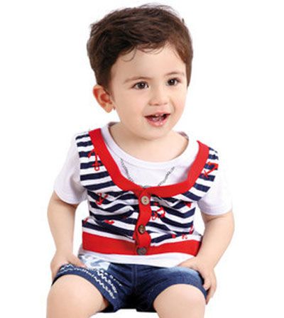 <em>男童</em>怎么选择适合他的发型 <em>小男童短发型图片</em>