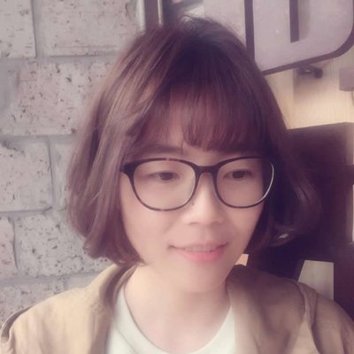 适合简介女生戴女生的初中短发初中生短发戴初中学生情况眼镜图片