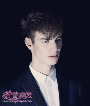 男短碎发发型图片 欧美男星短发发型