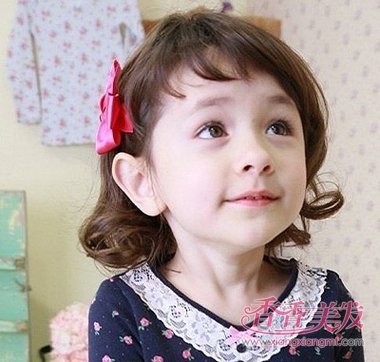 五岁小女孩短发发型 2017年女儿童短发发型图