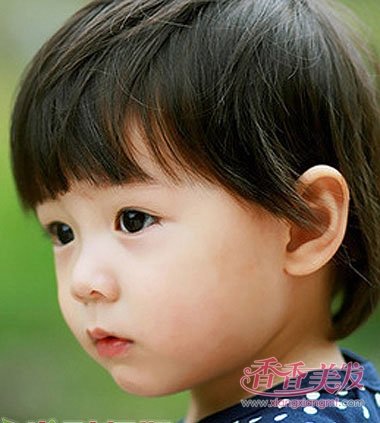 5岁女儿童短发发型 现在小孩流行的短头发型