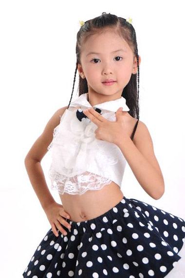 如何编适合小孩的公主发型 女孩创意编发发型图片