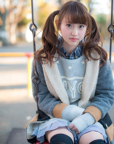 长脸大眼睛窄<em>额头</em>适合的发型 长脸<em>女生</em>怎么<em>梳</em>