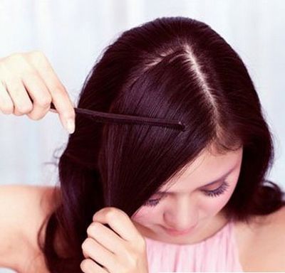 超简单的中长直发发型扎法 长头发发型扎法图解中 长发是最为好打理