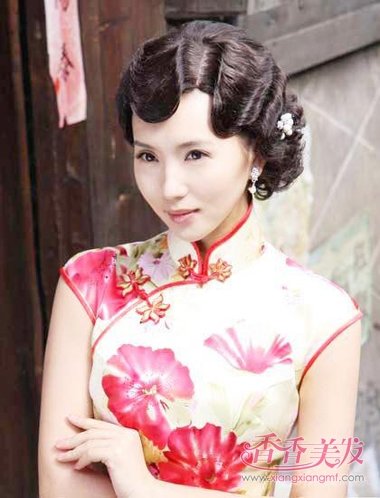 老上海女生短卷发发型中老年短卷发美发图片