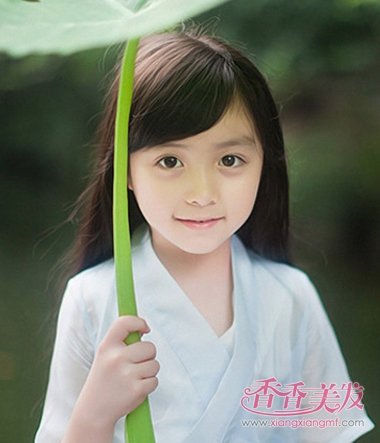 小孩斜刘海发型图片