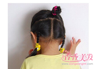 儿童编头发的方法图解 女童编头发步骤图片(4