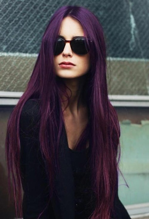 暗紫红色头发图片