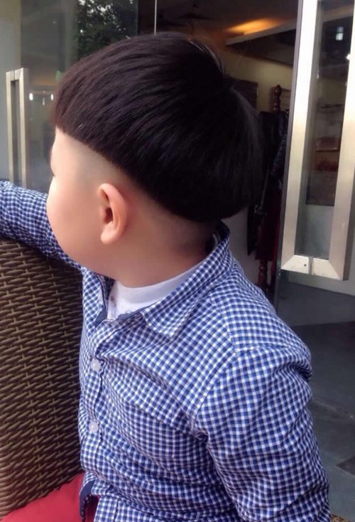 男宝宝短头发染棕发色图片拉直的头发是剃出锅盖头,染出的深棕发色